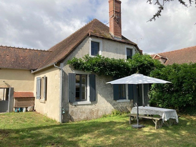 3 Bedroom(s) - 2 Bathroom(s) - 0 m² land for sale in Allier, Auvergne, France - FrenchPropertyPortal.com Charming, renovated village house with an enclosed garden for sale for 169,000€ in Allier, Auvergne