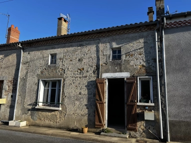 House to Renovate with Barn and Garden for sale for 36,000&euro; in Haute-Vienne, Limousin