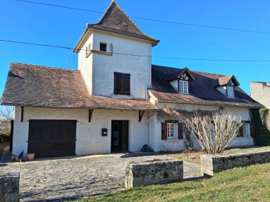 5 Bedroom(s) - 2 Bathroom(s) - 974m² land for sale in Lot, Midi-Pyrénées, France - FrenchPropertyPortal.com Spacious character family home in friendly hamlet for sale for 154,000€ in Lot, Midi-Pyrénées