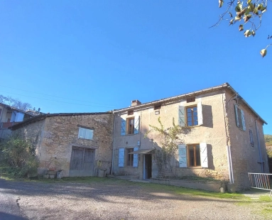 4 Bedroom(s) - 1 Bathroom(s) - 879m² land for sale in Tarn, Midi-Pyrénées, France - FrenchPropertyPortal.com Renovation project in a quaint hamlet for sale for 139,000€ in Tarn, Midi-Pyrénées