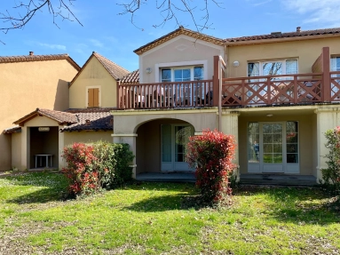 1 Bedroom(s) - 1 Bathroom(s) - 41,001m² land for sale in Lot-et-Garonne, Aquitaine, France - FrenchPropertyPortal.com Apartment within walking distance of Monflanquin's bastide for sale for 34,000€ in Lot-et-Garonne, Aquitaine