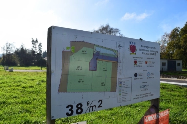 674m² land for sale in Morbihan, Brittany, France - FrenchPropertyPortal.com Terrain Constructible 56160 Lignol - Lot 4 - Bel Air Homes - Agence Immobilière Low Cost for sale for 27,112€ in Morbihan, Brittany