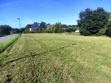 1,827m² land for sale in Côtes-d'Armor, Brittany, France - FrenchPropertyPortal.com Terrain Constructible 22570 Plélauff for sale for 26,500€ in Côtes-d'Armor, Brittany