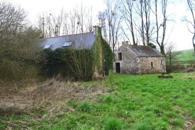 9,520m² land for sale in Côtes-d'Armor, Brittany, France - FrenchPropertyPortal.com Maison + Dépendances 22150 Gausson for sale for 72,500€ in Côtes-d'Armor, Brittany