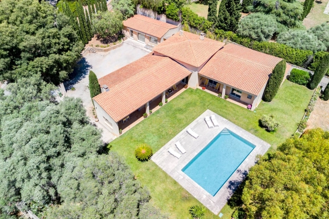 Provence Coast (Cassis to Cavalaire) for sale for 2,680,000&euro; in Calvados, Normandy