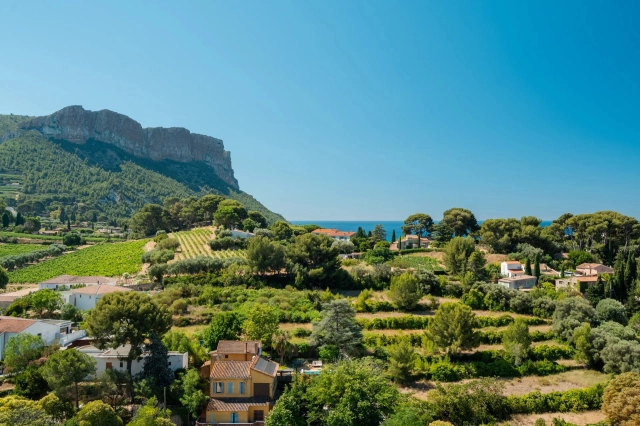 Provence Coast (Cassis to Cavalaire) for sale for 2,200,000&euro; in Calvados, Normandy