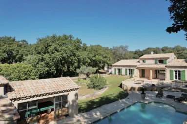 Uzes Area for sale for 795,000&euro; in Gard, Languedoc-Roussillon