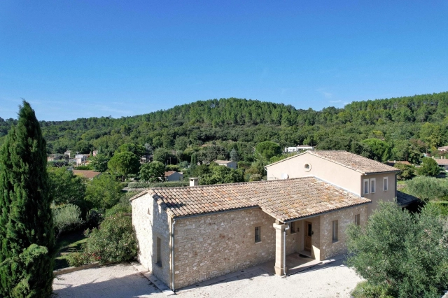 Uzes Area for sale for 755,000&euro; in Gard, Languedoc-Roussillon