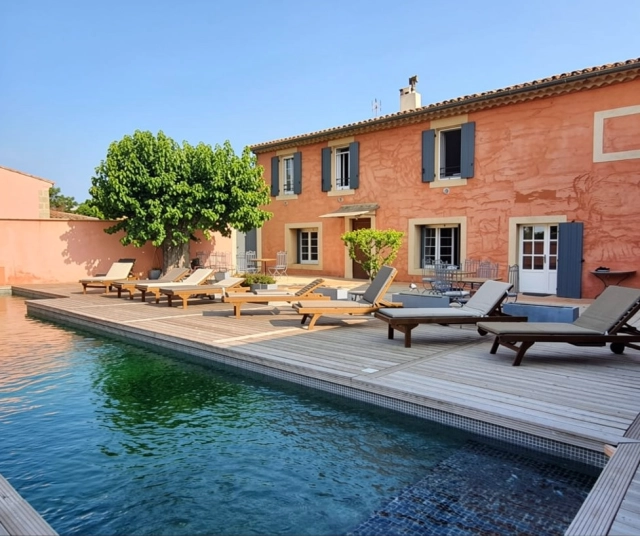 10 Bedroom(s) - 10 Bathroom(s) - 20,000m² land for sale in Gard, Languedoc-Roussillon, France - FrenchPropertyPortal.com Uzes Area for sale for 2,450,000€ in Gard, Languedoc-Roussillon