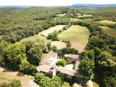 13 Bedroom(s) - 2 Bathroom(s) - 1,400,000m² land for sale in Gard, Languedoc-Roussillon, France - FrenchPropertyPortal.com Uzes Area for sale for 3,490,000€ in Gard, Languedoc-Roussillon