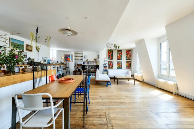 3 Bedroom(s) - 1 Bathroom(s) - 0 m² land for sale in Paris, Ile-de-France, France - FrenchPropertyPortal.com Monceau - Montmartre (9th,17th, 18th) for sale for 1,595,000€ in Paris, Ile-de-France
