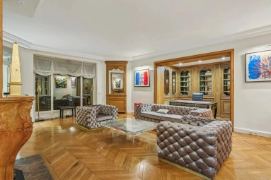 Golden Triangle - Trocadéro (8th - 16th) for sale for 9,250,000&euro; in Paris, Ile-de-France
