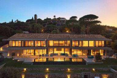 St. Tropez, Grimaud Area for sale for 19,950,000&euro; in Var, Provence-Alpes-Côte-d\'Azur