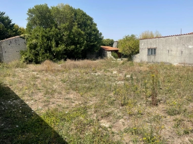 Building land for sale for 16,800&euro; in Charente, Poitou-Charentes