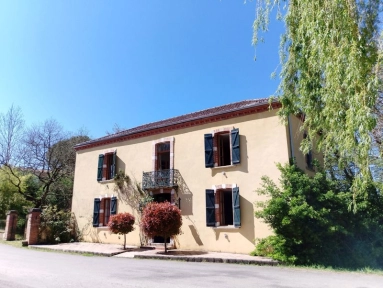 4 Bedroom(s) - 2 Bathroom(s) - 0 m² land for sale in Haute-Garonne, Midi-Pyrénées, France - FrenchPropertyPortal.com L'isle-en-Dodon, Haute-Garonne, Midi-Pyrenees for sale for 339,000€ in Haute-Garonne, Midi-Pyrénées