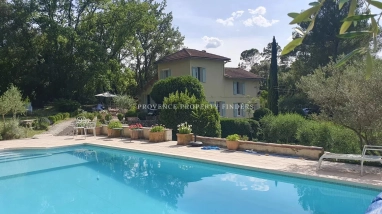 UNDER OFFER for sale for 695,000&euro; in Var, Provence-Alpes-Côte-d\'Azur