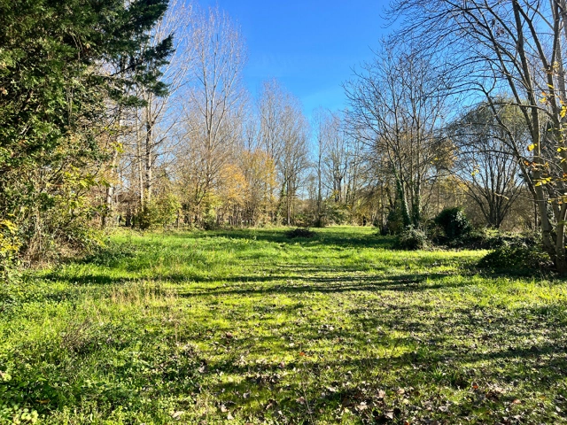 0 m² land for sale in Lot-et-Garonne, Aquitaine, France - FrenchPropertyPortal.com Building plot between monflanquin and villeréal for sale for 50,000€ in Lot-et-Garonne, Aquitaine