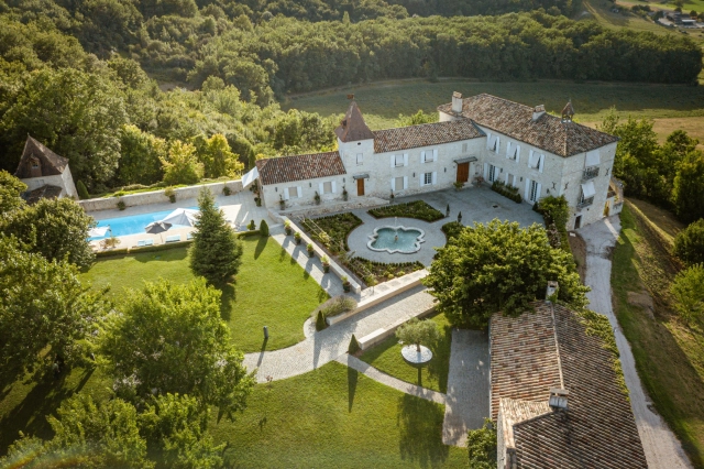 Castle Estate for sale for 4,750,000&euro; in Tarn-et-Garonne, Midi-Pyrénées